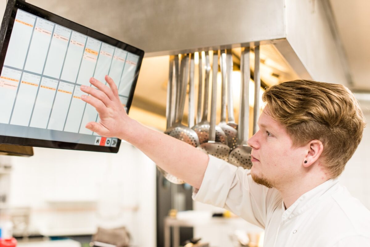 Встановлення касових систем у Німеччині під ключ