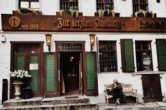 За едой и незабываемыми впечатлениями в самый старый ресторан Берлина