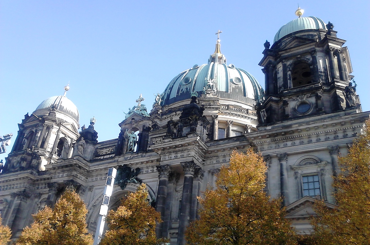 Кафедральный собор в Берлине разрушается?