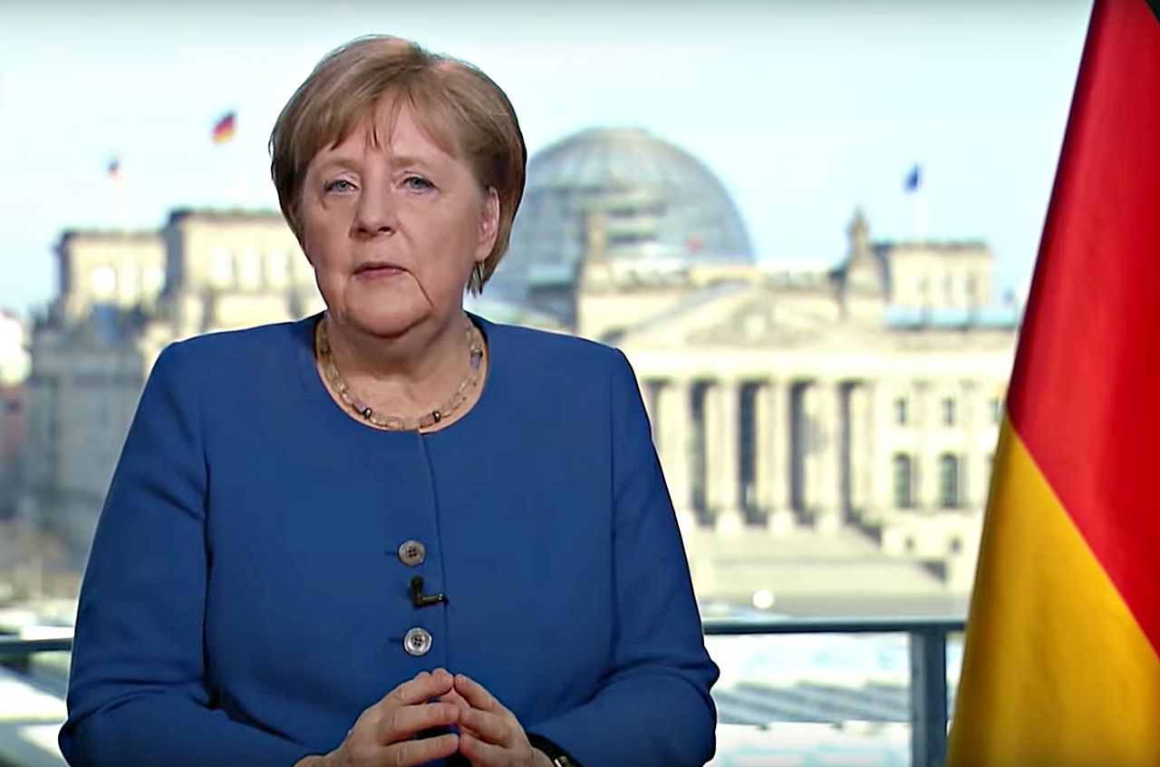 А. Меркель: «У пандемии нет праздников»