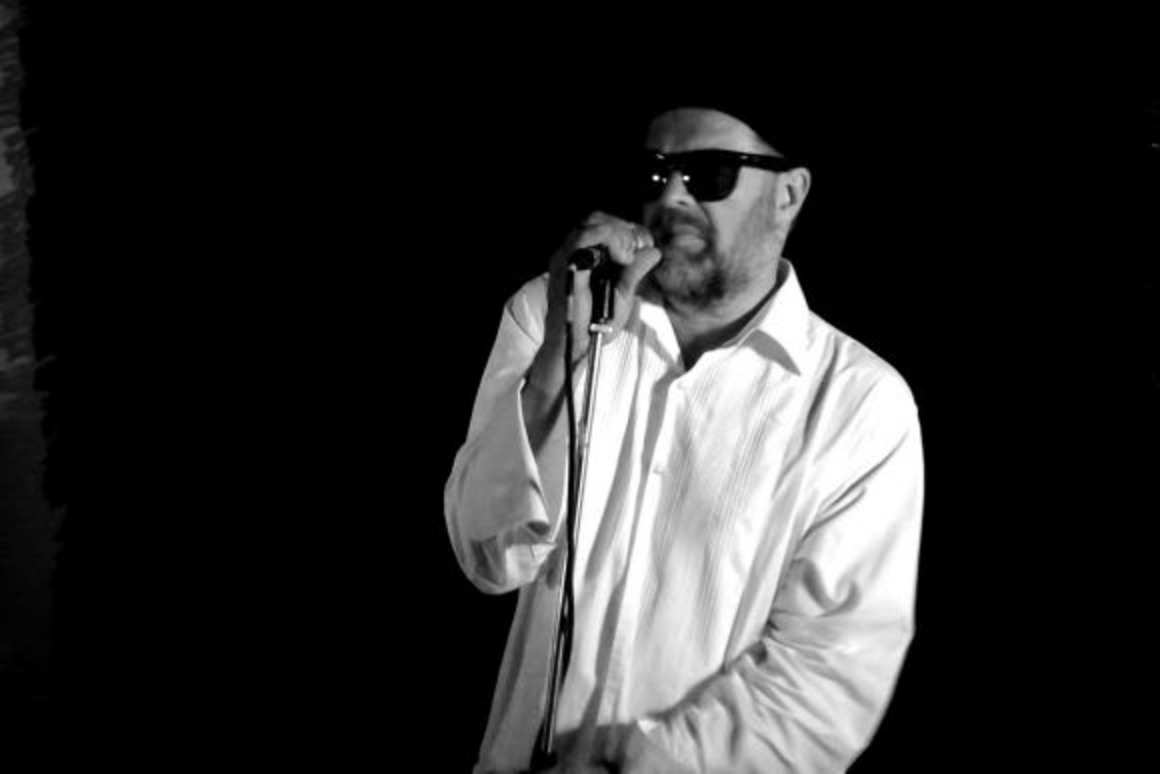 гребенщиков я ухожу. гребенщиков панк. гребенщиков я ухожу. гребенщиков я ухожу. борис гребенщиков сейчас.