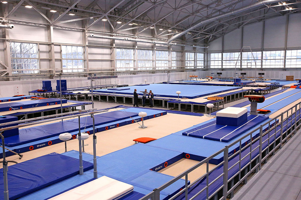 Подгорного, новосибирск. Центр подгорного новосибирск. Имени подгорного. Центр подгорного новосибирск. Арена спорткомплекс новосибирск.