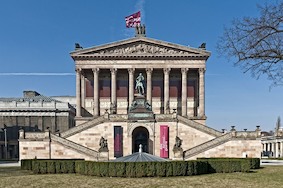 Массовые мероприятия и музеи в Берлине в период с мая по октябрь