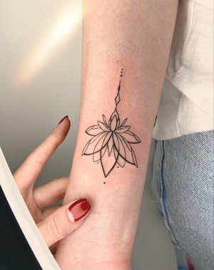 Красивые и модные женские татуировки 