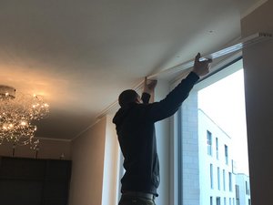 Установка и монтаж карнизов в Берлине