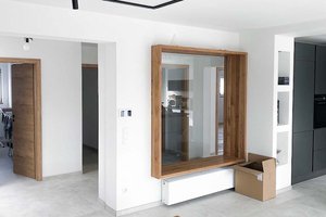 Wohnzimmer-Renovierung mit individuellem Design in Augsburg