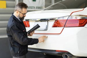 Andrej Adler — ваш русскоговорящий автоэксперт (Kfz-Gutachter) по всему Берлину