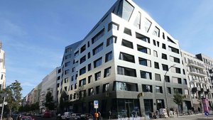 2-ком.квартира с мебелью класса люкс в центре Берлина