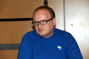 В ЦЕНТРЕ ВНИМАНИЯ - РОССИЯ