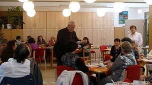 РУССКИЕ И НЕМЦЫ: ДУМАЕМ И ЧУВСТВУЕМ НА ДВУХ ЯЗЫКАХ