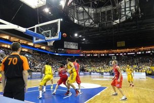 АНАТОМИЯ БАСКЕТБОЛА: 75 : 57