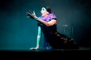 LENA BINSKI: «7 жизней фройляйн Б»