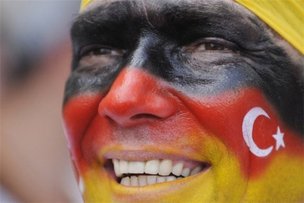 Извините, фамилия слишком не немецкая...