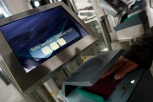 В аэропорту Дюссельдорфа ввели Easy-pass