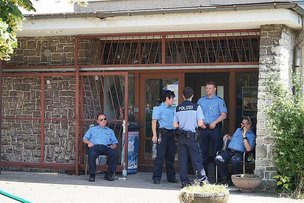 Чтобы и на празднике был порядок