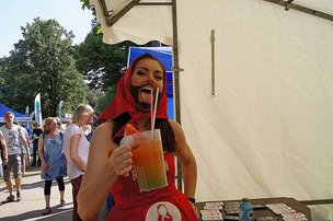 Русская \"Кончита Вурст\" в Берлине - ВИДЕО