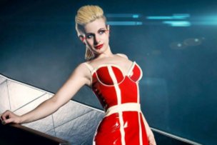 Гамбург: открылся магазин одежды из латекса