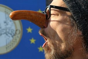 Меркель назвала способы выхода из кризиса в еврозоне