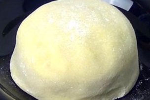 Полиция аэропорта Гамбурга приняла марципан за бомбу