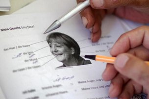 Портрет Ангелы Меркель - пособие для мигрантов