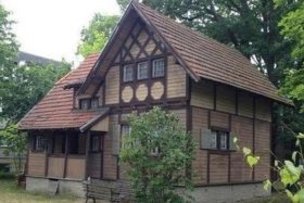 В Берлине бесплатно отдают столетний дом