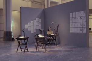 Роботы рисуют людей