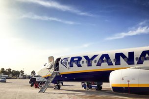 В пятницу Ryanair отменяет 32 рейса в Берлине