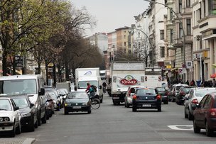 „Зона встречи“ на Бергманнштрассе — кому это надо?