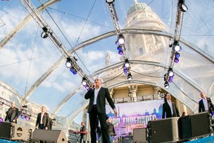 Михаил Турецкий представит документальный фильм «Песни Победы» и проект 2019 года в Берлине