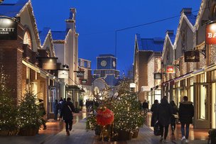 Новогодний шопинг в Ingolstadt Village