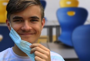 В ОЖИДАНИИ «ДНЯ СВОБОДЫ»