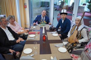 Кыргызская Республика - «Гость в Abacus»