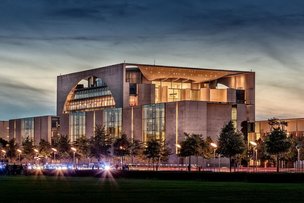 Берлин. Меры по административному управлению