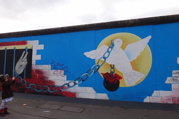 Берлинская стена: 1300 метров утерянных иллюзий