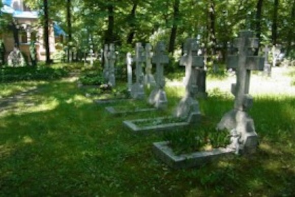 Субботник на православном кладбище Tegel