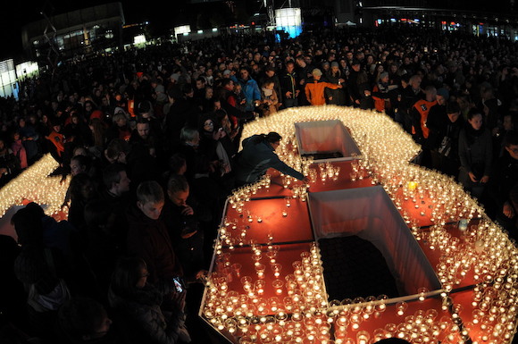 Лейпциг зажигает свечи в память о мирной революции 1989 года