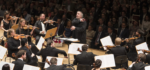 Валерий Гергиев выступил с оркестром Российско-немецкой Академии в Берлине