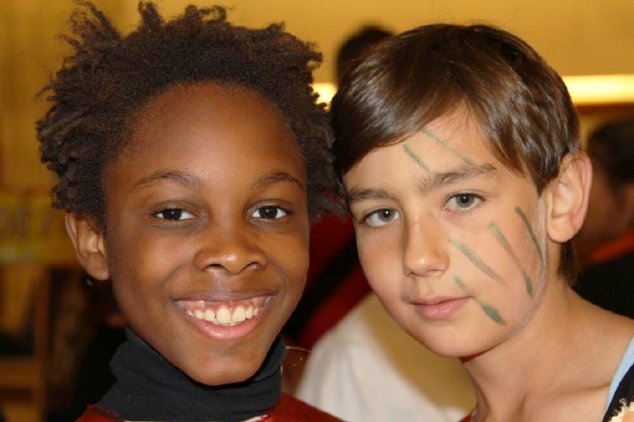 БЕРЛИН «ОКУНУЛСЯ» В РУССКИЙ ЯЗЫК