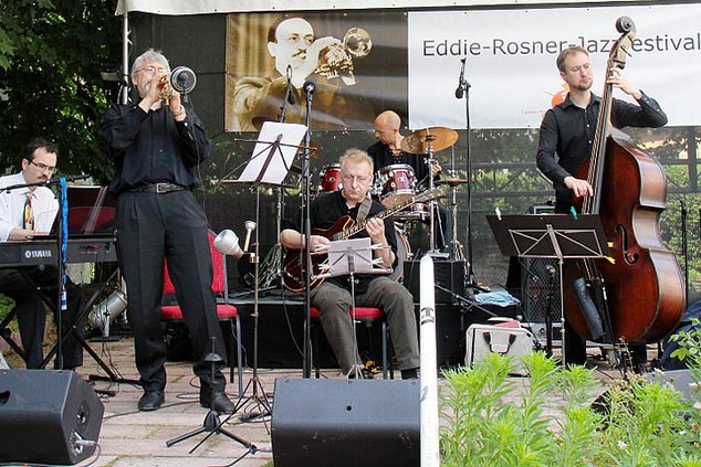 Вечер отдыха в стиле «свинг». С ансамблем!