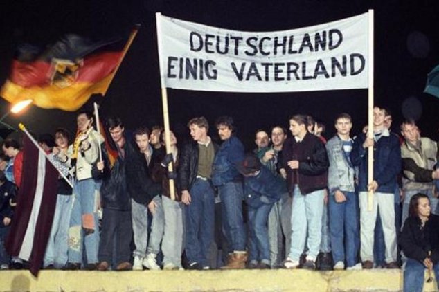 Берлинскую стену запустят в небо?