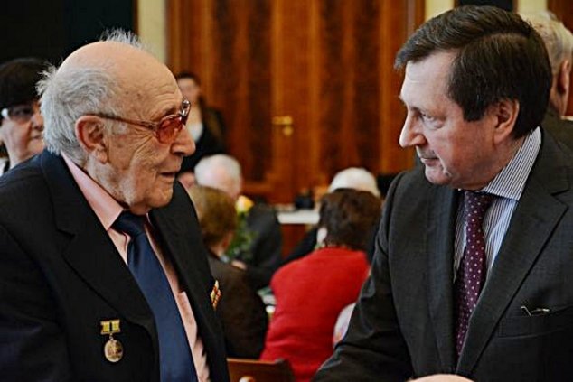 Берлин: 70-летию Победы посвящается