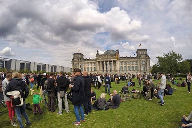 Марш в память о погибших мигрантах в Берлине