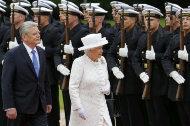 Елизавета II в Берлине: маленькие секреты большого визита