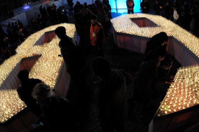 Лейпциг зажигает свечи в память о мирной революции 1989 года