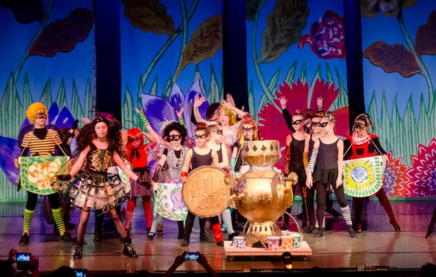 Премьера рок-оперы «Муха-Цокотуха»