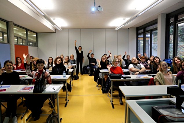 Методические мероприятия для журналистов русскоязычных СМИ