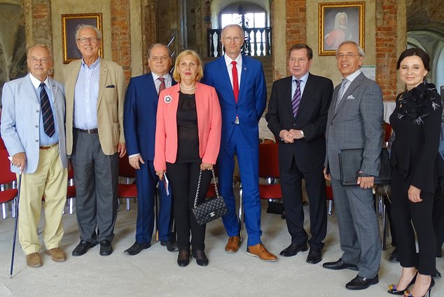 Гуманитарный проект в области публичной дипломатии (Цербст – Берлин)