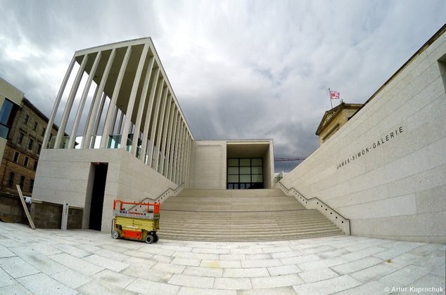 Галерея Джеймса Симона открывается!