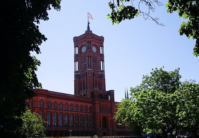 Необычная выставка в Красной Ратуше