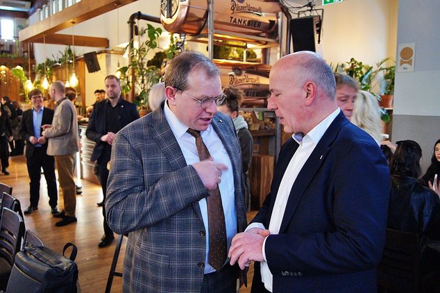 «ДЕНЬ ДЕМОКРАТИИ И СПЛОЧЕННОСТИ»